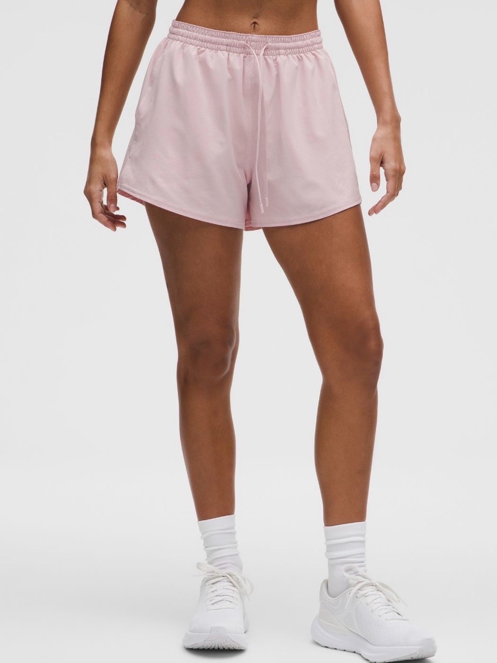NWT Lululemon pace shorts